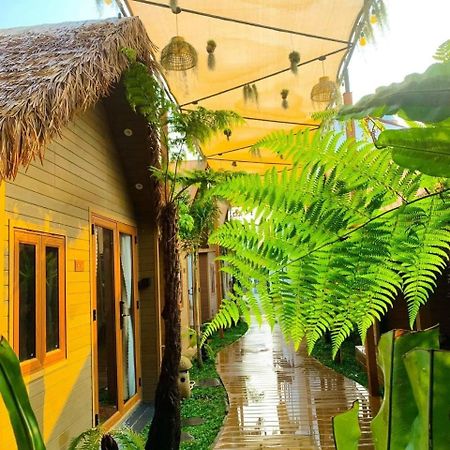 La Garden Homestay Long Xuyên Eksteriør bilde