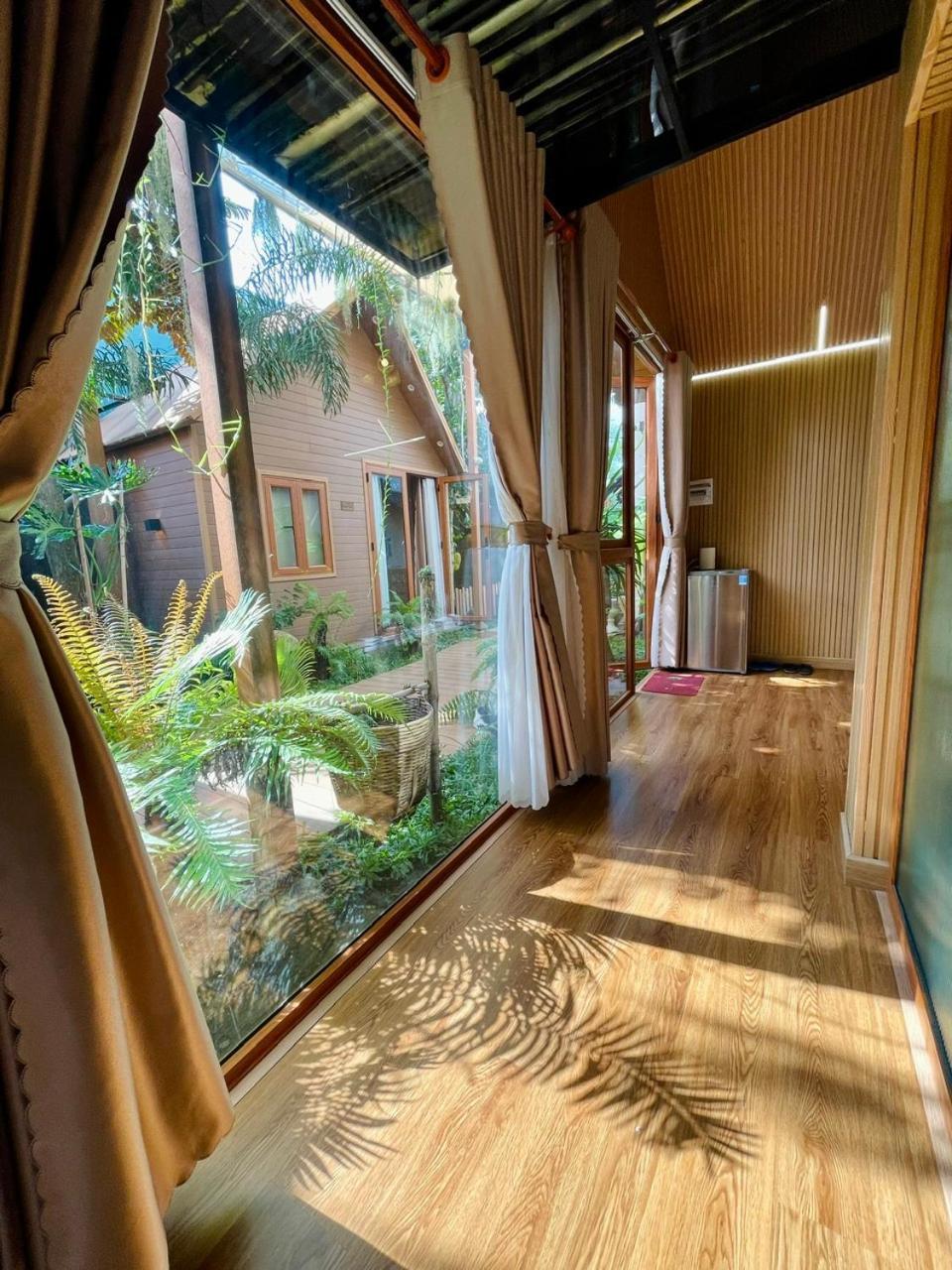 La Garden Homestay Long Xuyên Eksteriør bilde