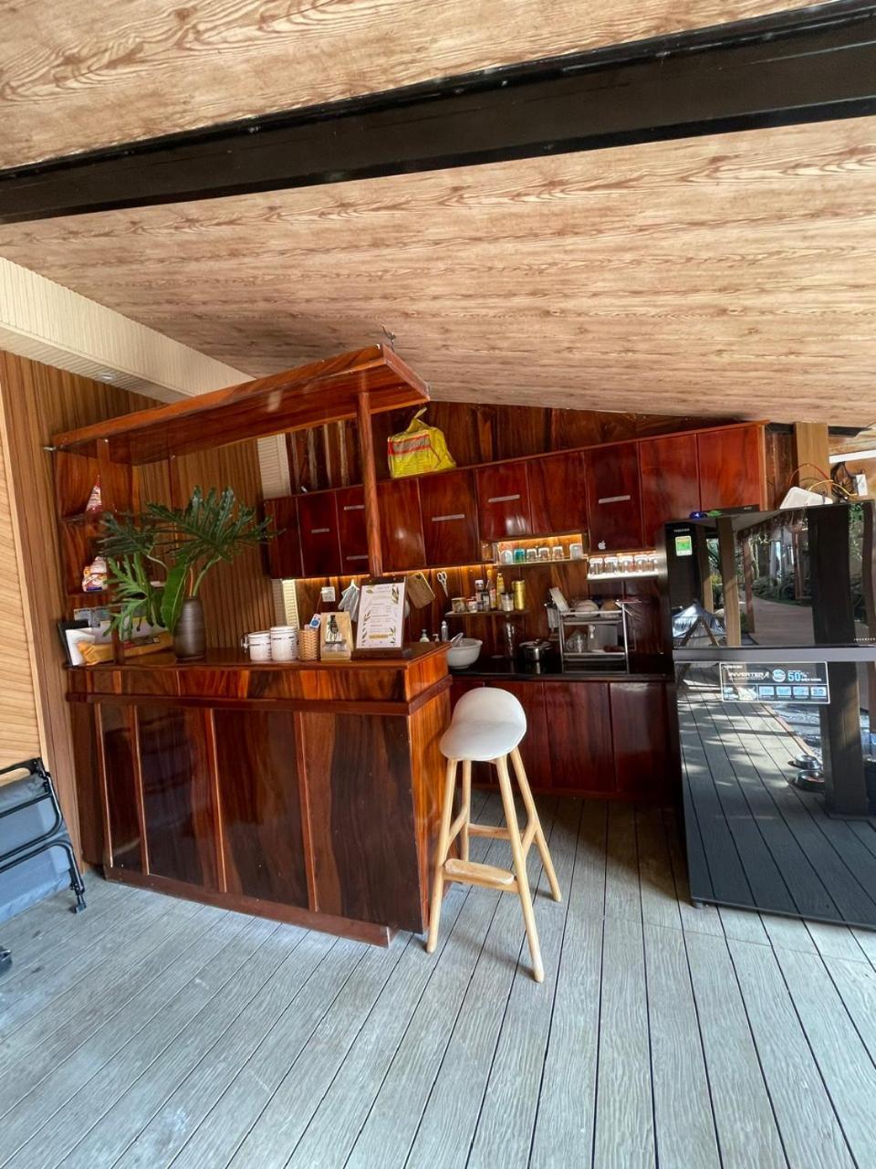 La Garden Homestay Long Xuyên Eksteriør bilde