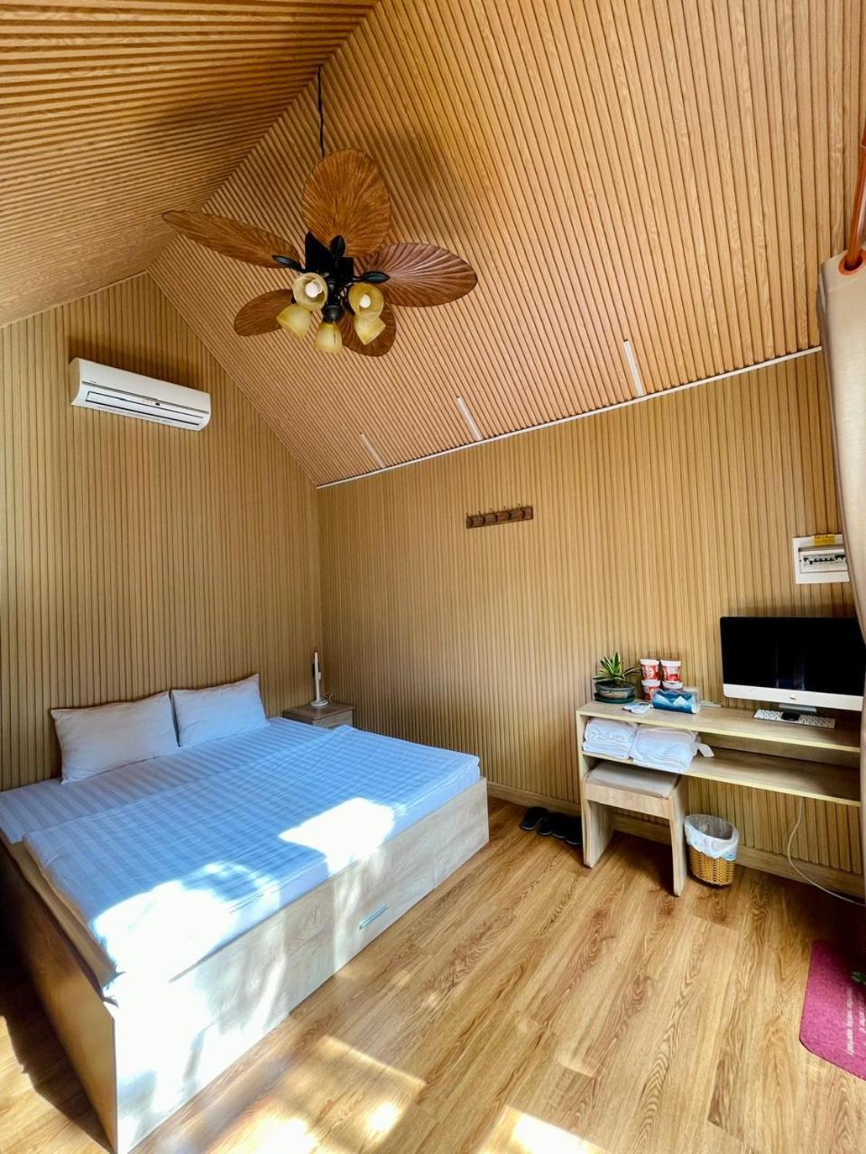 La Garden Homestay Long Xuyên Eksteriør bilde