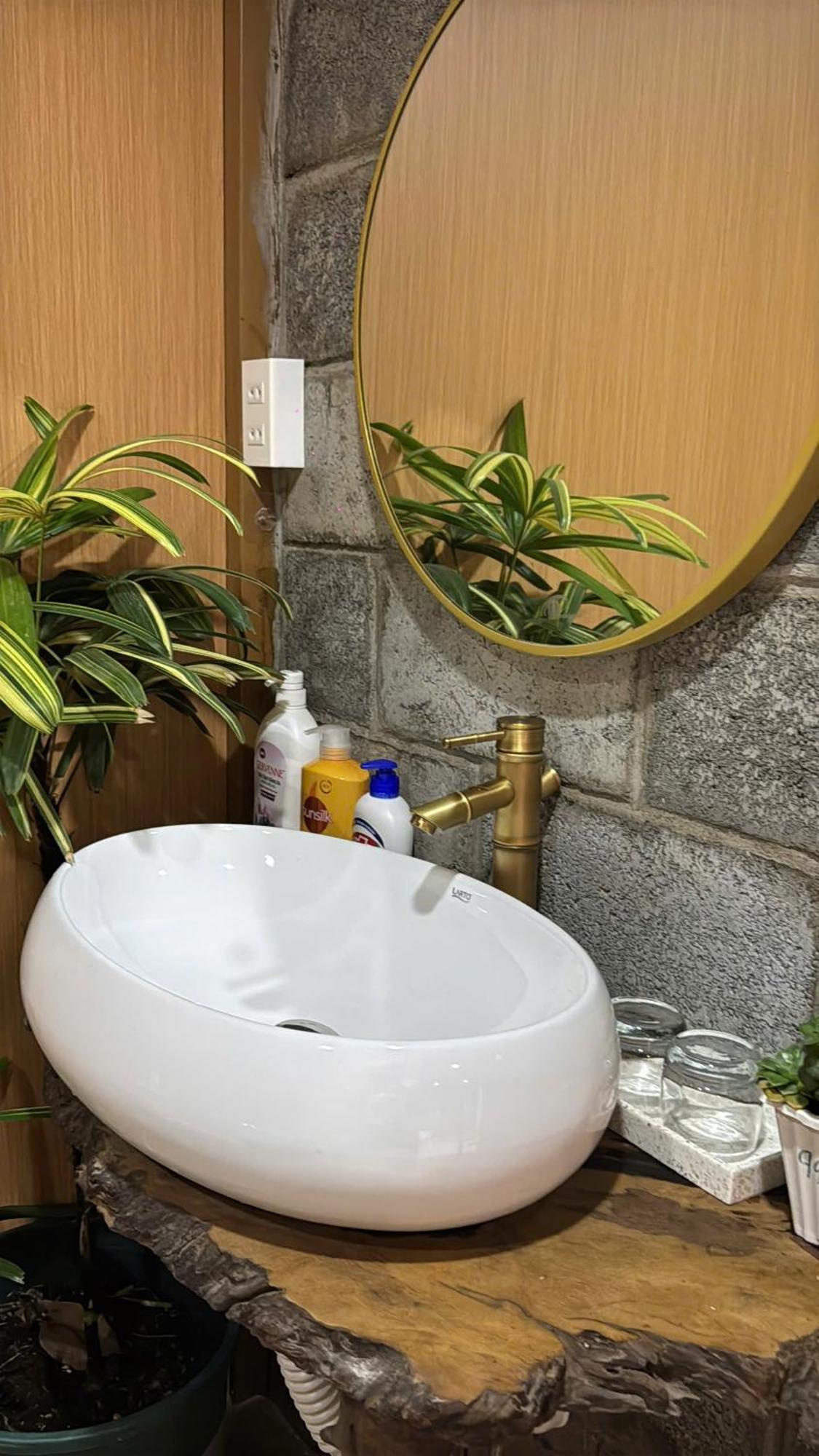 La Garden Homestay Long Xuyên Eksteriør bilde